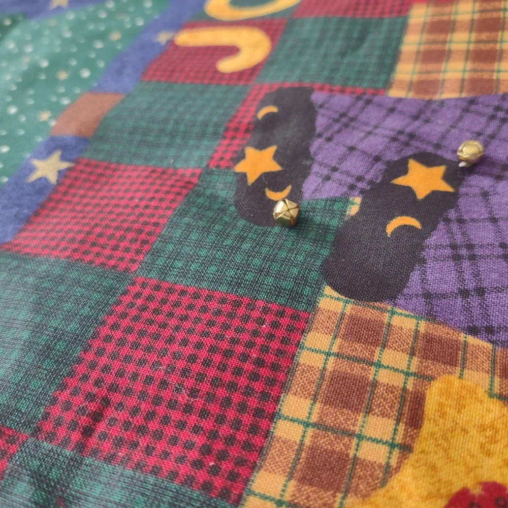 Vintage Christmas Vest Patchwork Reversible Holiday Multicolor 1990s Bell accent - Picture 4 of 7